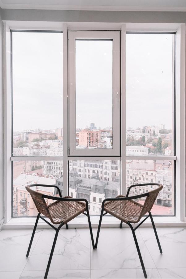 Royal Tower Vip Smart Apartments 1 Kiev Exteriör bild