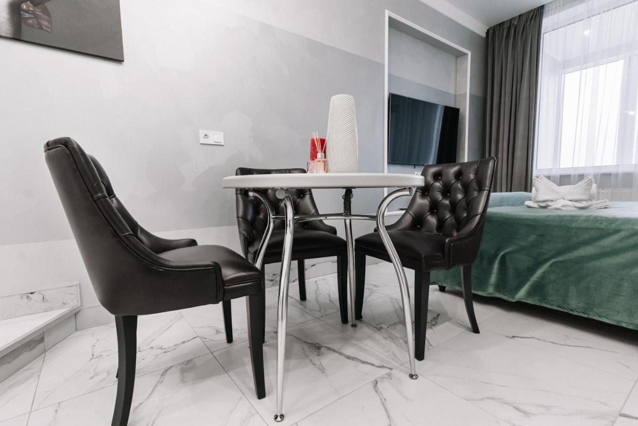 Royal Tower Vip Smart Apartments 1 Kiev Exteriör bild